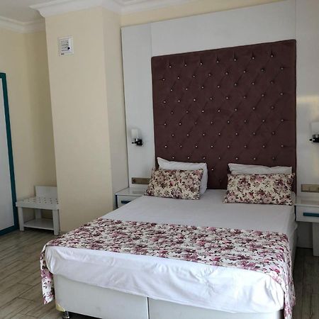 Derin Deniz Otel Karatas  外观 照片